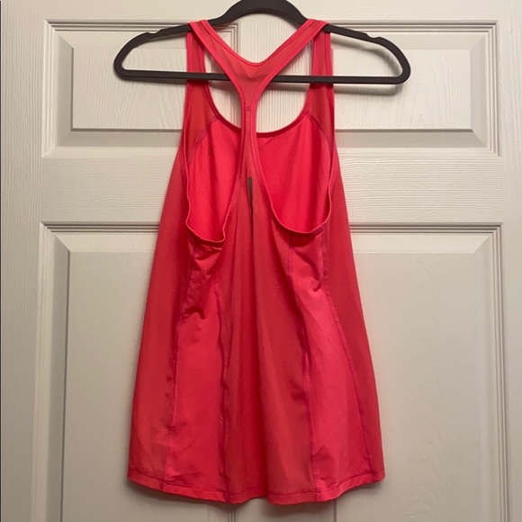 Victoria Secret Sport Tank - Picture 2 of 2